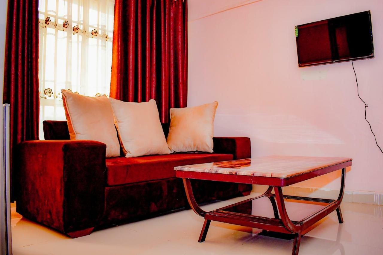 Faraja Guest Houses ไนวาชา ภายนอก รูปภาพ